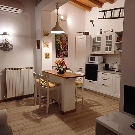 פייזולה Casa Vacanze Ada מראה חיצוני תמונה